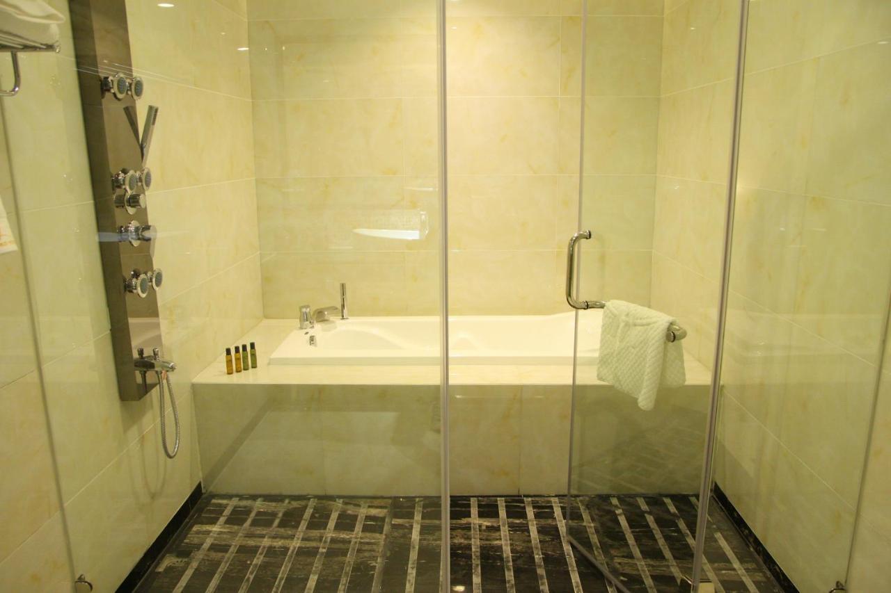 Foshan Sweet World Hotel Quarto foto